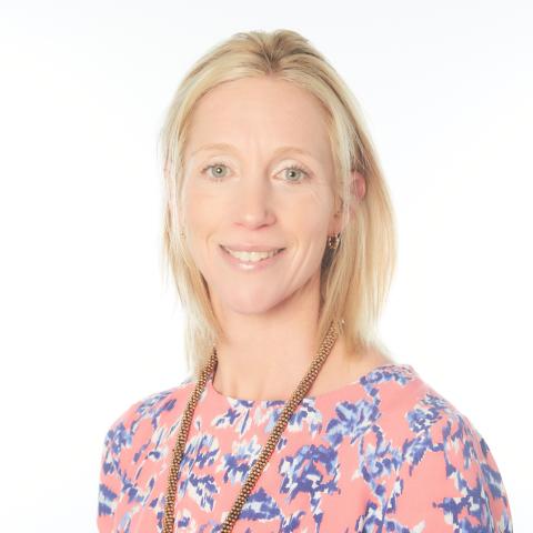 Polly MacCarthy headshot
