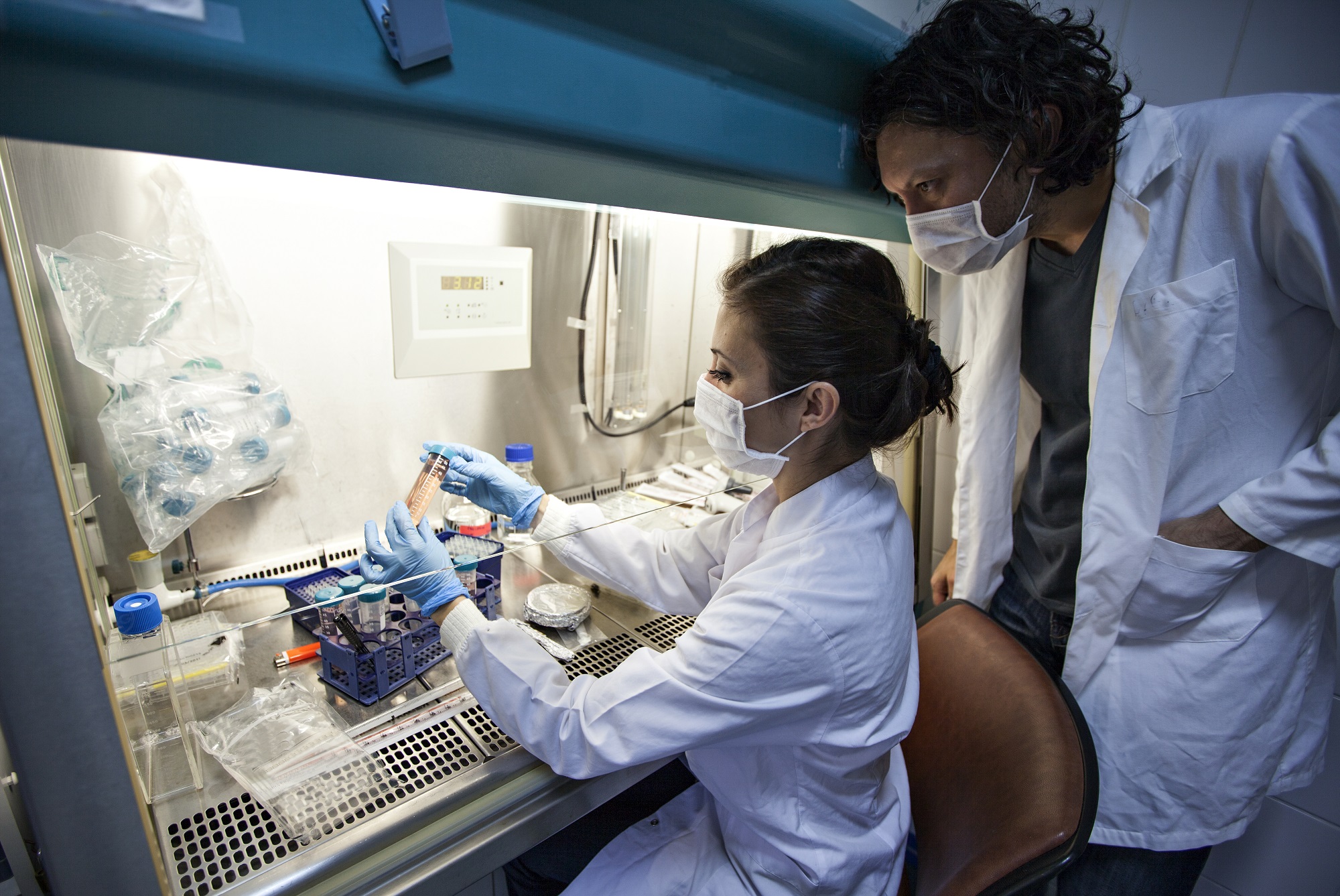 Woman and man in laboratory 