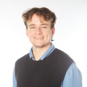 Profile photo of Laurence