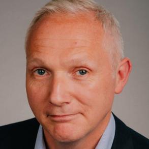 Paul Huggins Profile